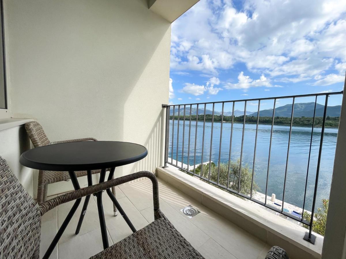 Apartments Maestral 티바트 외부 사진