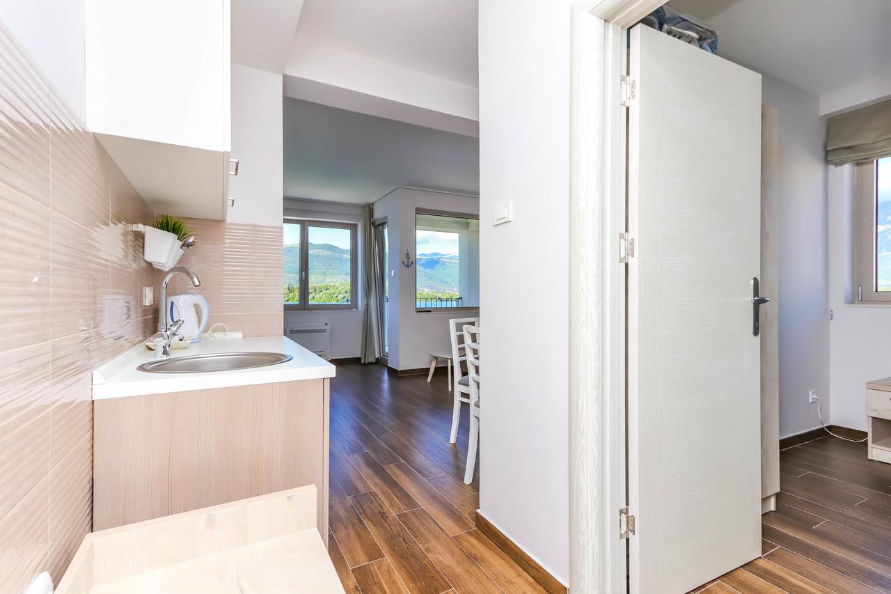 Apartments Maestral 티바트 외부 사진